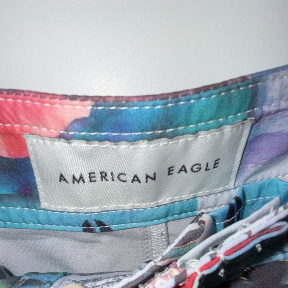 American Eagle Outfitters Men's Tropical‎ Floral Board Shorts L Drawstring